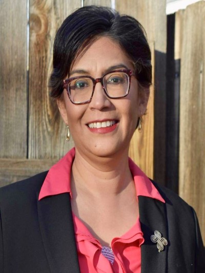 Dr. Nancy Hernández