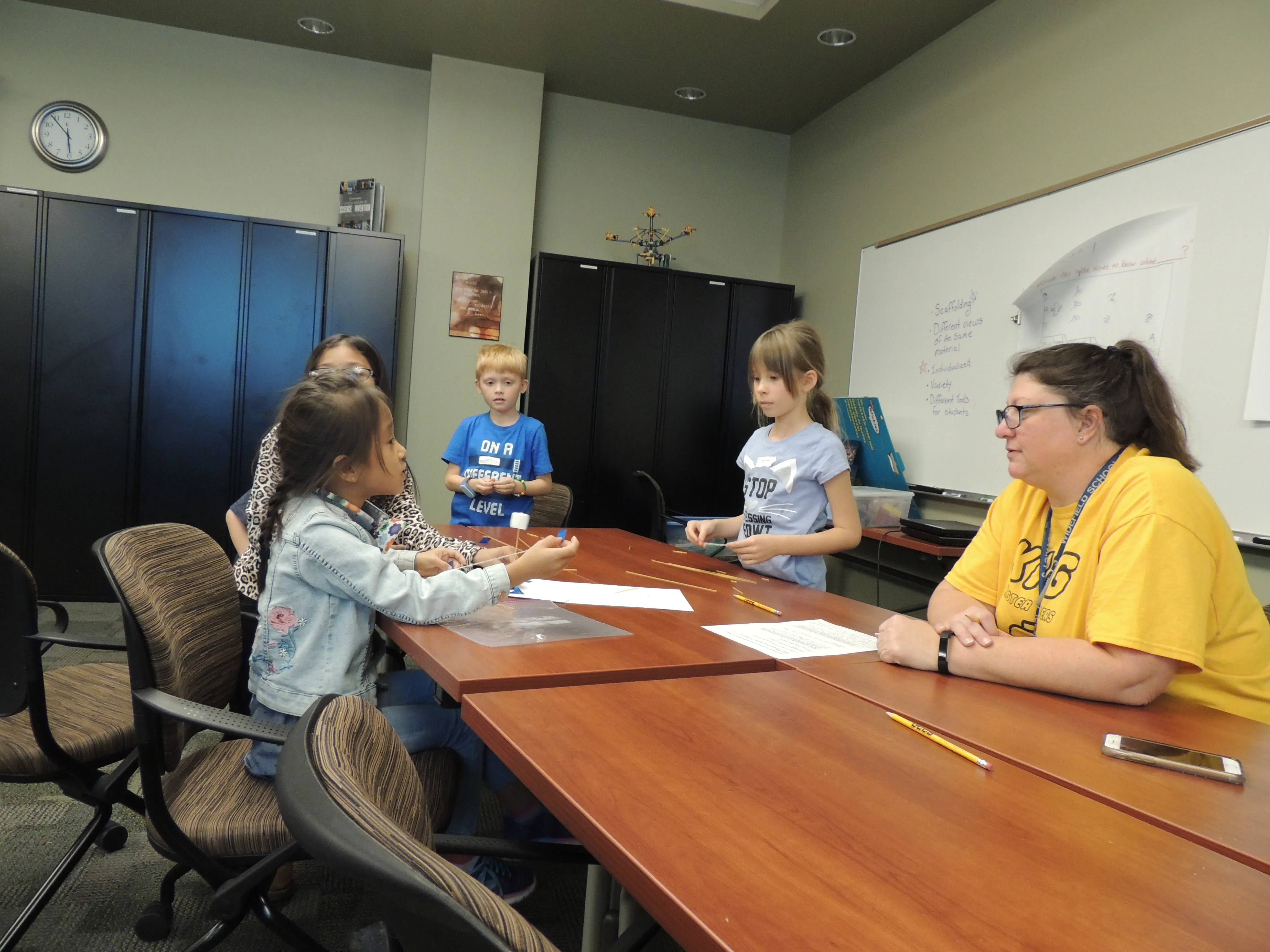 Picture of group of children learning