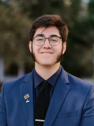 Nicholas headshot